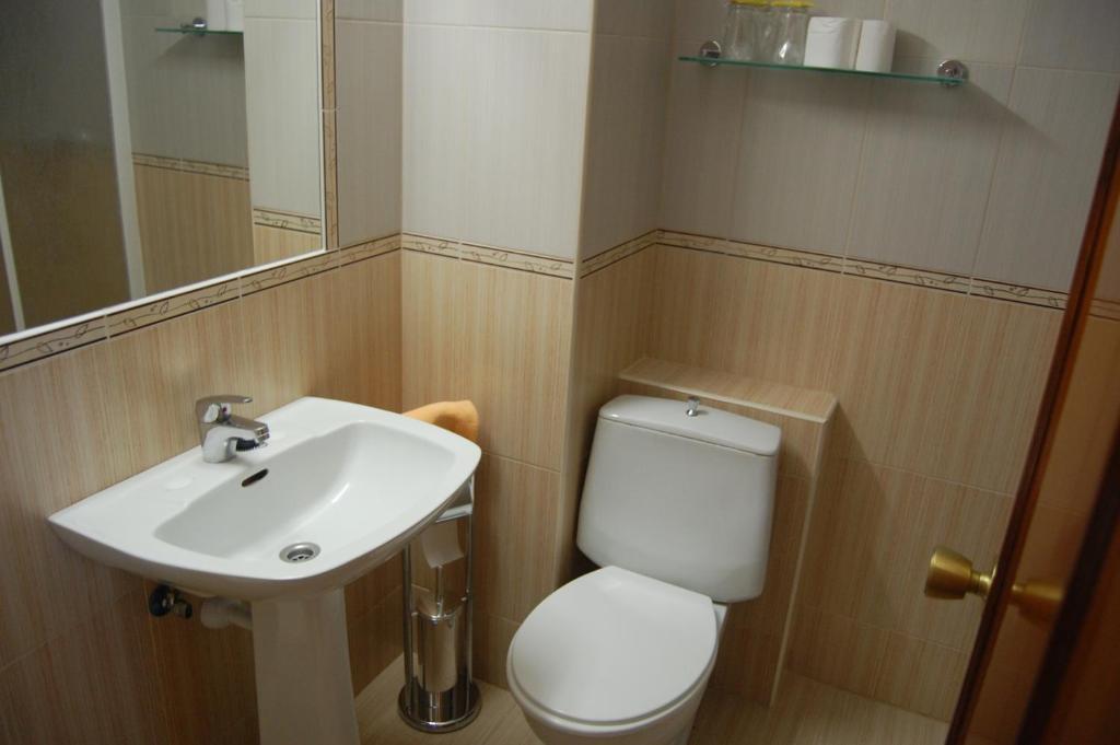 Hotel Balfagon Calanda Room photo