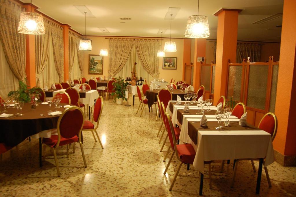 Hotel Balfagon Calanda Exterior photo